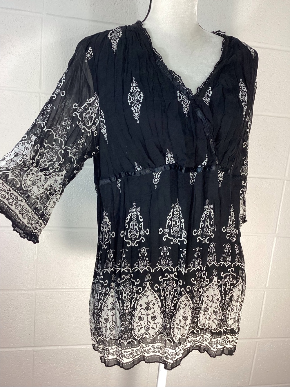 Y2K Sheer Black White Printed‎ V-Neck Women's Babydoll Ribbon Lace Tunic Blouse